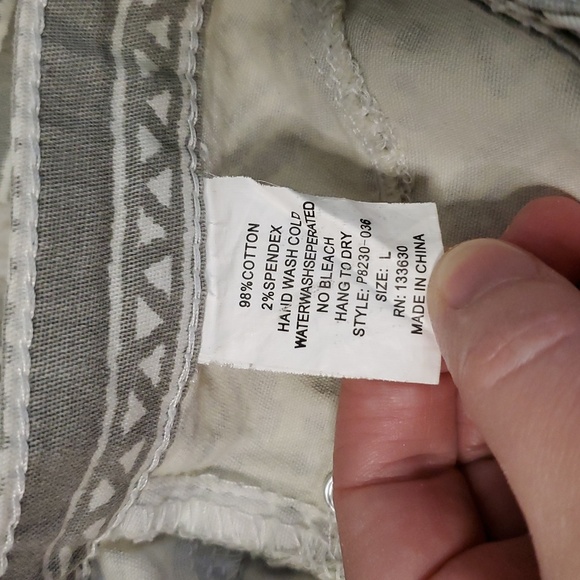 Dani Collection Aztec Print Low Rise Skinny Jeans NWT 6/8 - Picture 7 of 11